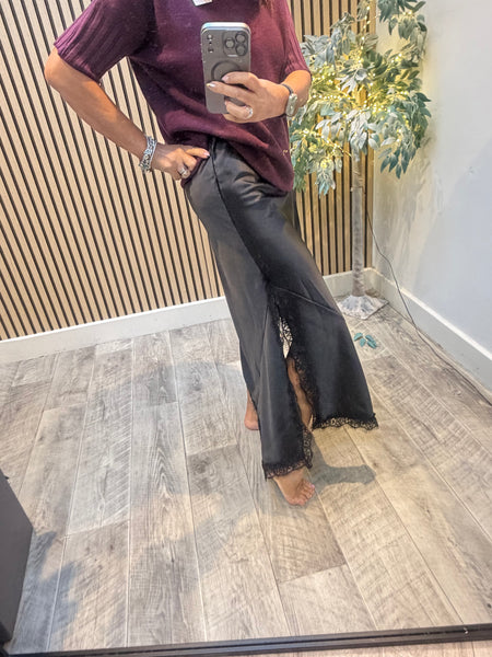 Studio Silky longline Skirt with Lace trim