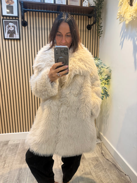 Luxe Fluffy  Midi Fur  Jacket