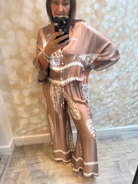 Studio silky Paisley Palazzo trousers / Jacket