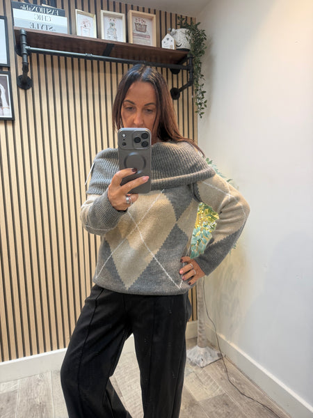 Chunky Knit knit Off the Shoulder Argyle Jumper