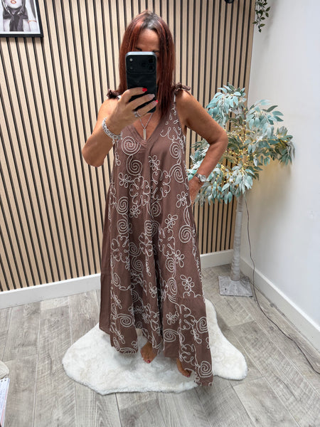 V Front Appliqué  Maxi Dress