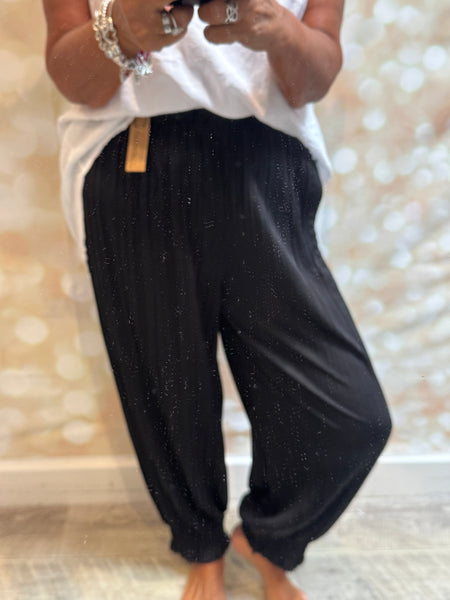 Pleated Cuff Hem Trousers
