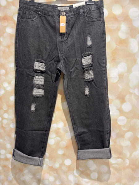Ripped Denim  Baggy Jeans
