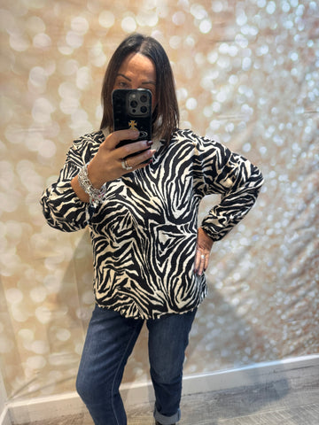 Animal Sporty Blouse/Top