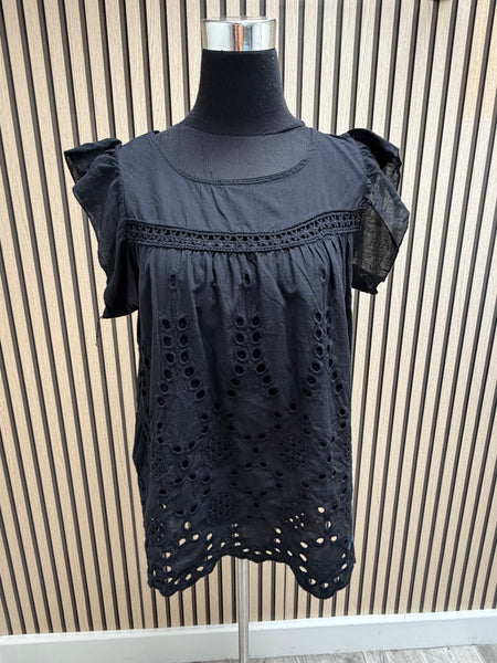Broderie anglaise swing  top