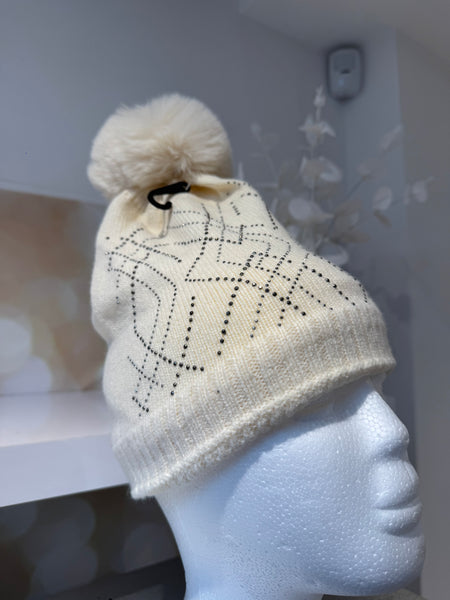 Pom Pom / embellished Bob hat