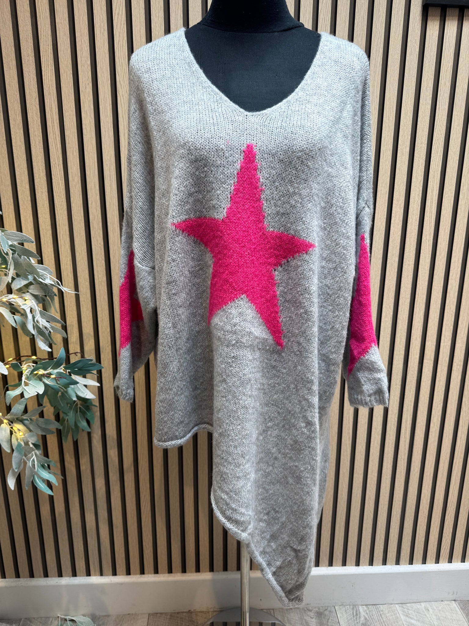 Studio Asymmetric Star jumper