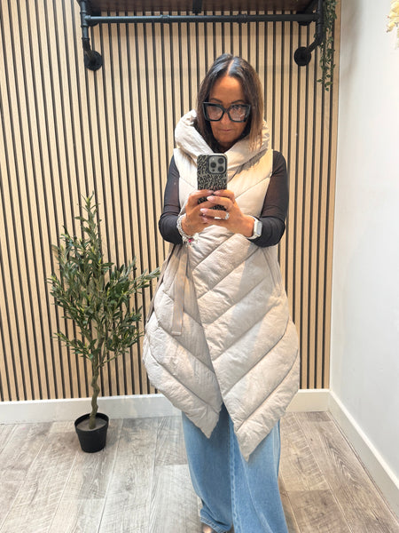Fly Asymetric Quilted Gilet