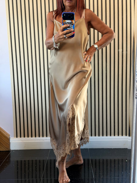 Studio Silky longline Dress with Lace trim