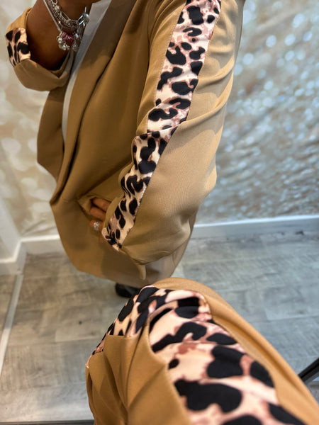 Rouched Sleeve Blazer with leopard stripe