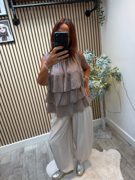 Rara Tiered Top