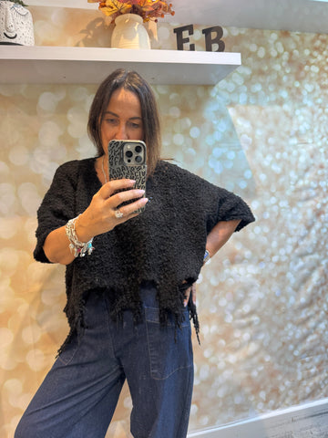ID Distressed Hem Chunky popcorn Jumper