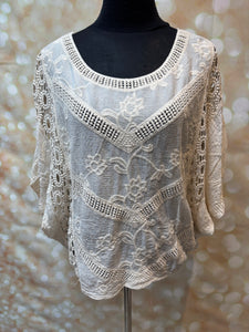 Batwing embroidered Top