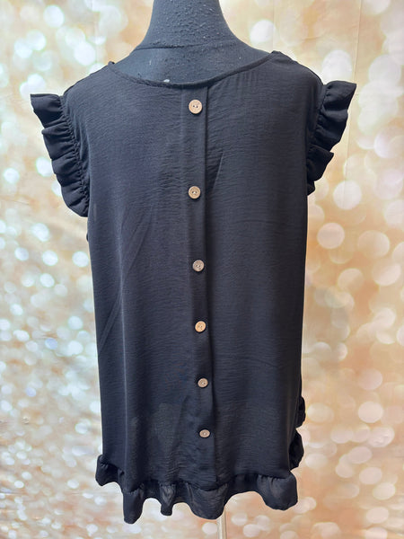 Button back shorts set
