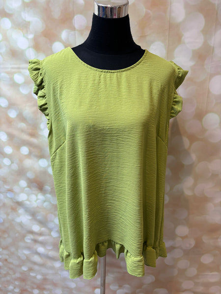 Button back shorts set